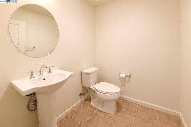 Building Photo - 3808 Camino Lp