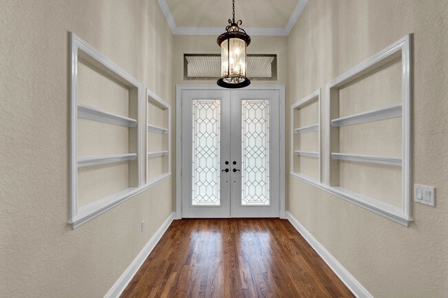 Foyer. - 832 Ashton Oaks Cir