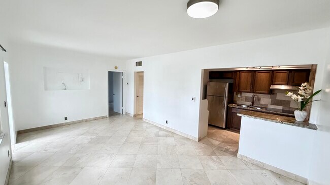 Building Photo - 2646 Polk St