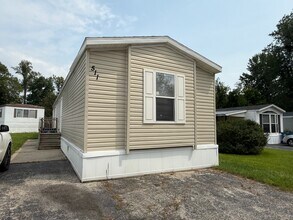 Building Photo - 511 Petty coat Dr. -
