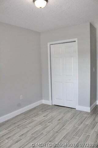Building Photo - 305 Cypress Dr