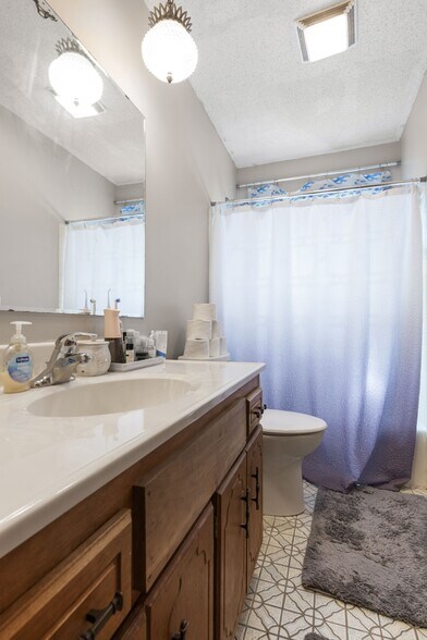 Building Photo - 12131 62nd Ave N