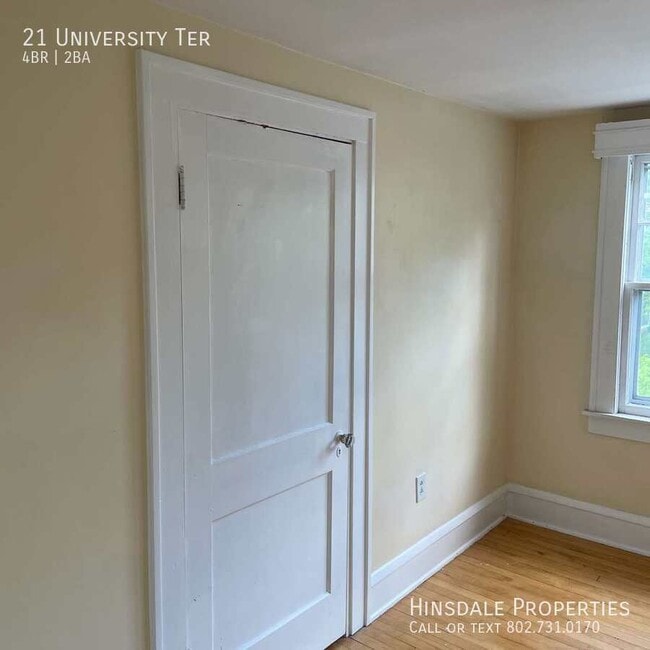 Building Photo - 21 University Terrace