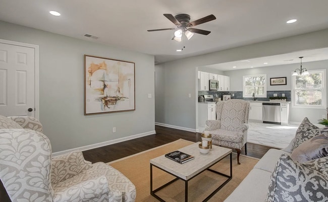 Building Photo - Stunning Fully Renovated 3BR Home in Camden – Move-In Ready!
