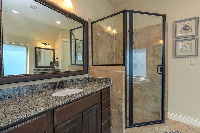 Building Photo - 2302 Falcon Brook Dr