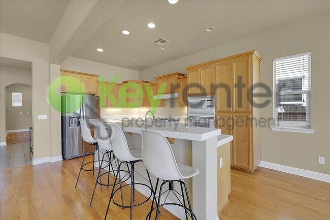 Building Photo - 9535 Setina Ln