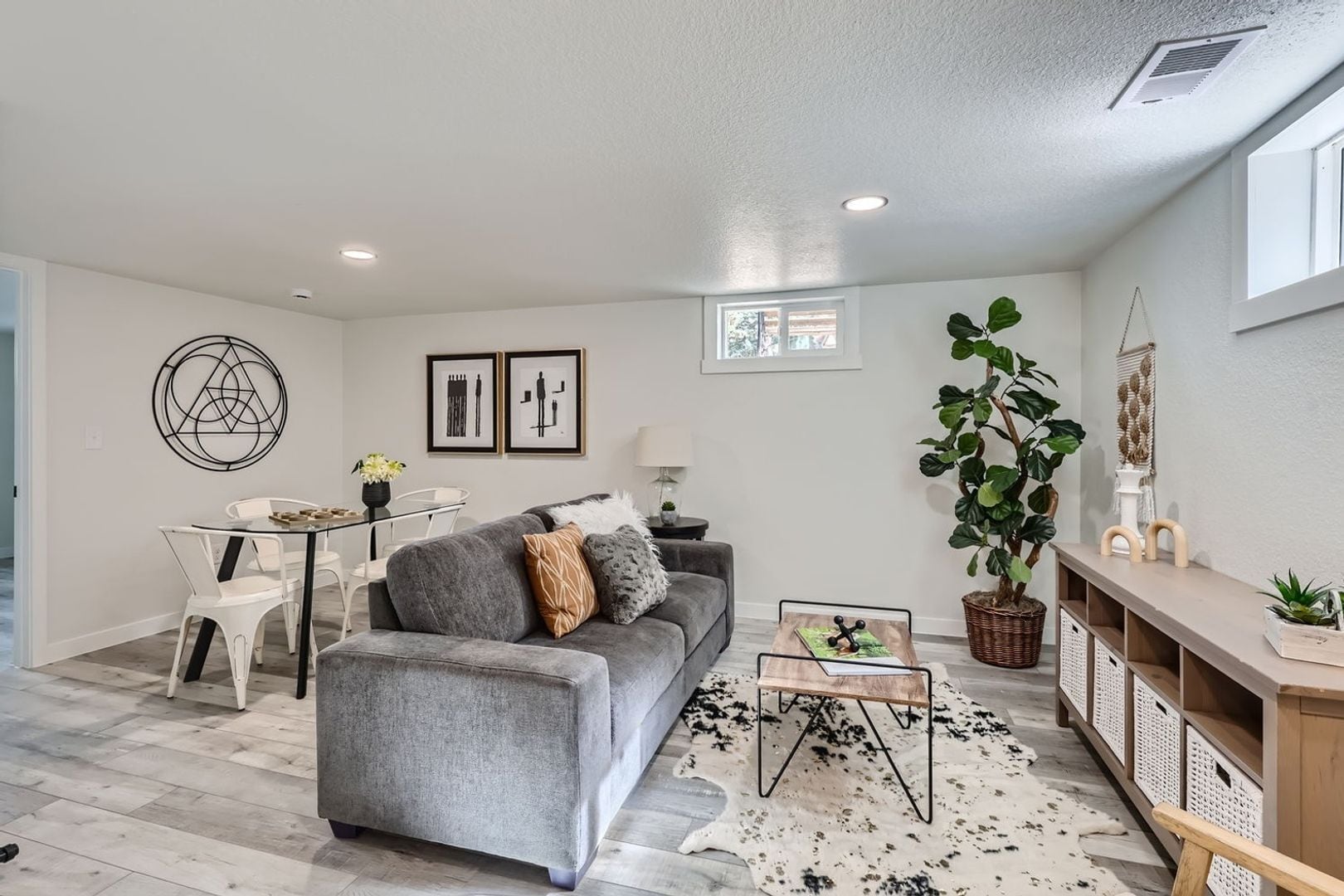 Building Photo - 3711 S Sherman St