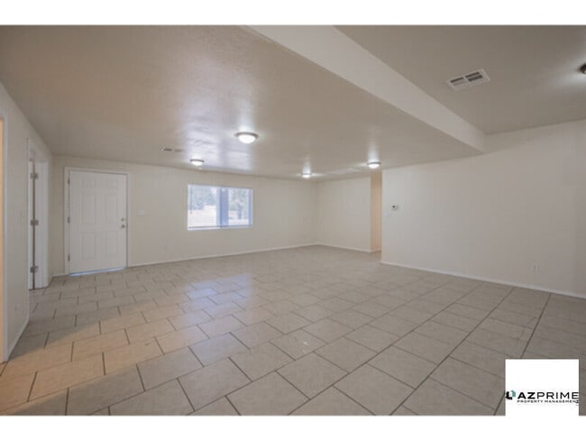 Building Photo - Experience comfort and space in this Custo...