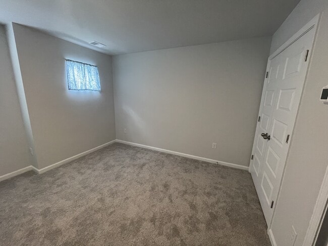 Building Photo - 504 Sea Sparrow St