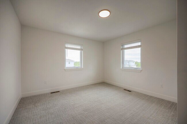 Building Photo - 22906 W 72nd Ter