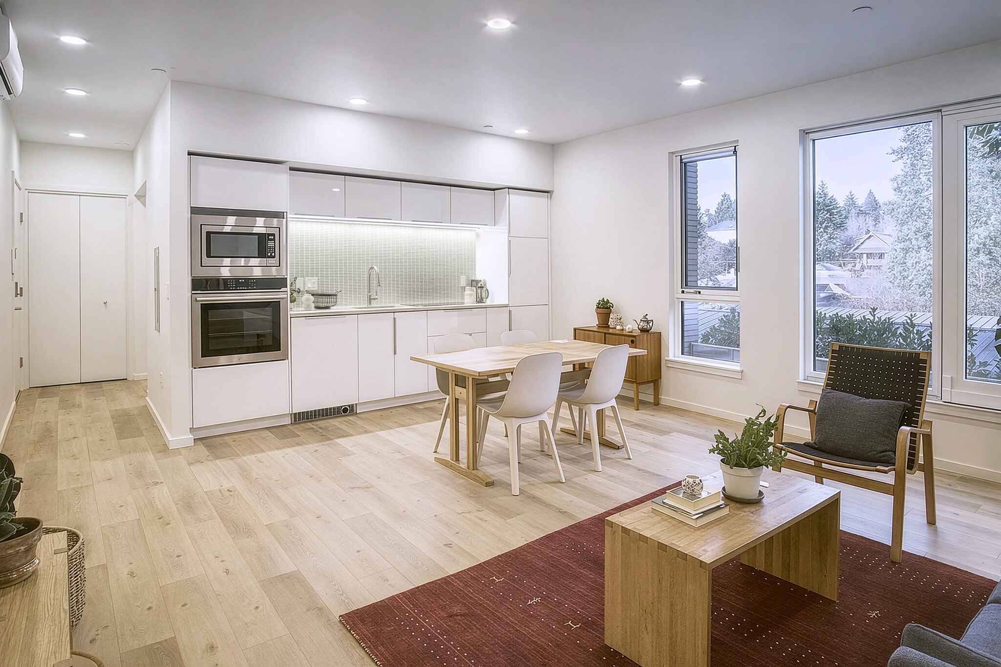 Building Photo - 2901 SW Canby Ct