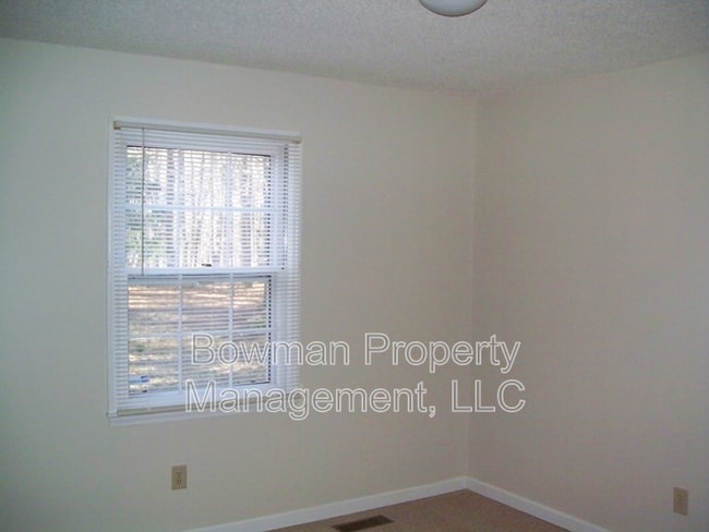 Building Photo - 125 Cardinal Creek Ln