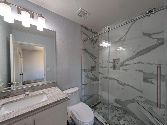 Building Photo - 27321 N Gidiyup Trail