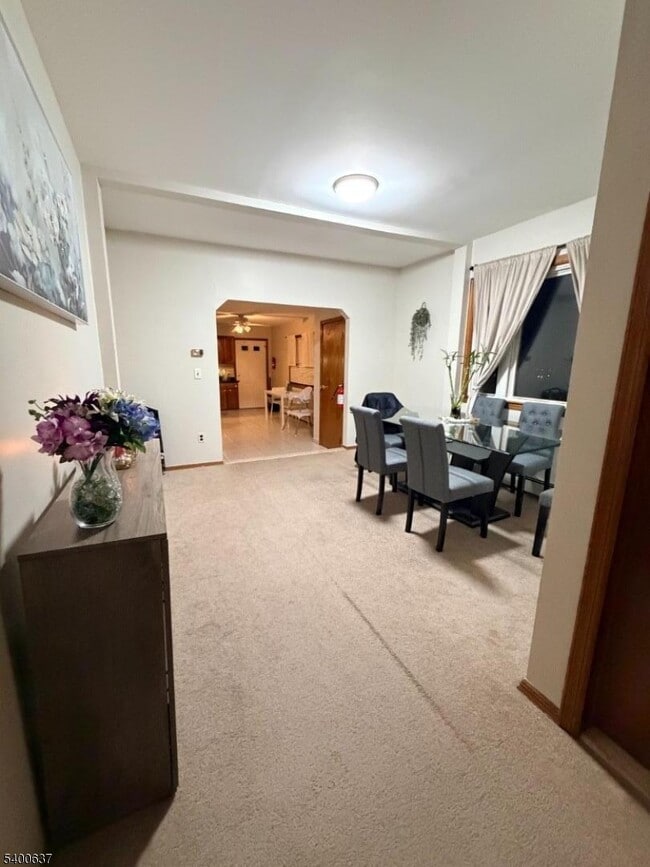 Building Photo - 120 Fenner Ave