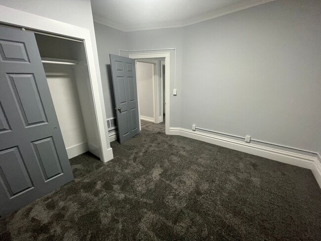 Building Photo - 8100 W National Ave