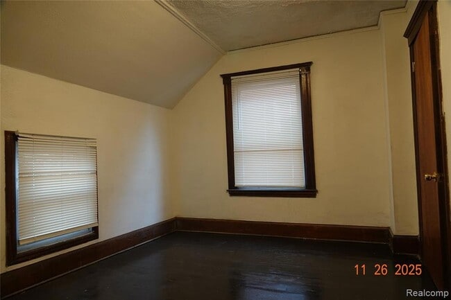 Building Photo - 112 Richton St