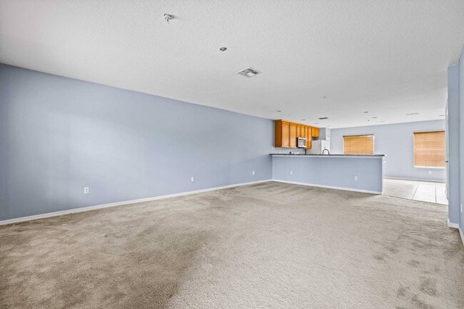 Building Photo - 1944 SE High Springs Dr