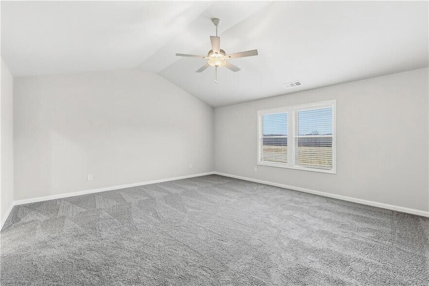 Building Photo - 2500 Sunny Hill Rd