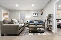 Building Photo - 153 Labelle St