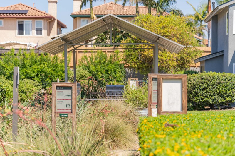 Building Photo - 631 Blackshaw Ln