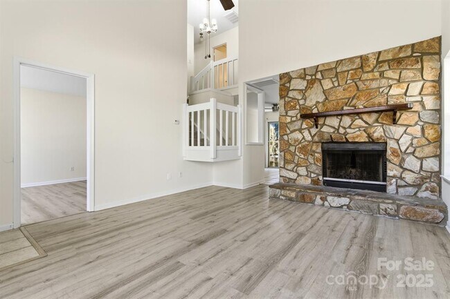 Building Photo - 6113 Windsor Gate Ln