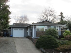 Building Photo - Delightful 3 Bedroom, 1 Bathroom Home in Tacoma