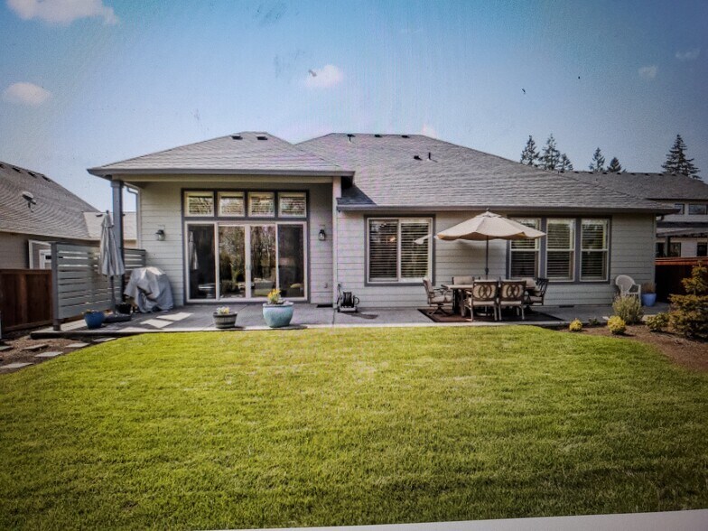 Building Photo - 1010 S 50th Ct