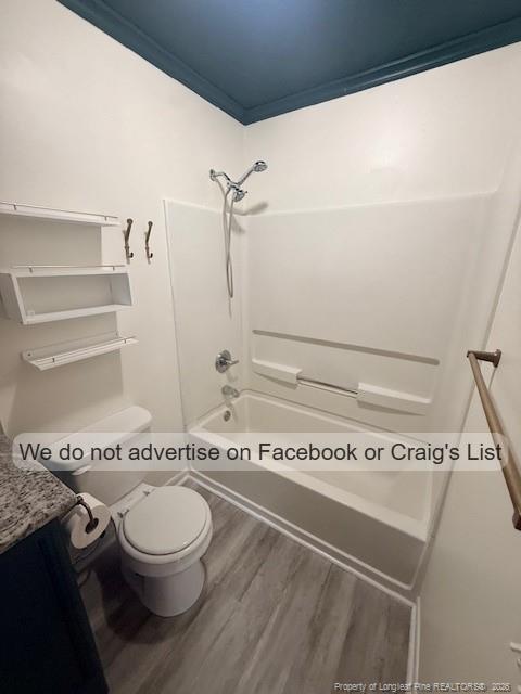 Building Photo - 1000 Tyler Dr