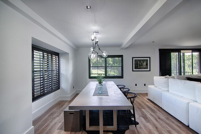 Building Photo - 2770 Polo Island Dr