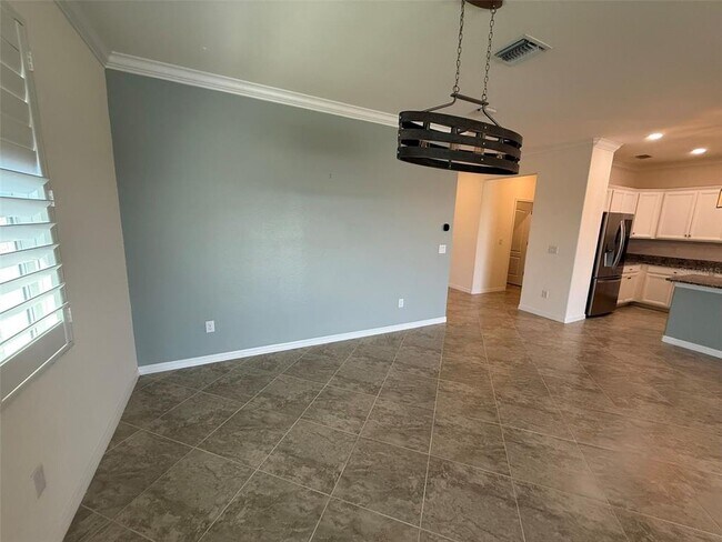 Building Photo - 15153 Spanish Point Dr