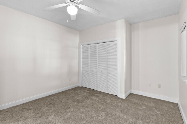 Building Photo - Upgraded First-Floor Condo in Old Bay Village – Located in Destin close to the Bay, Harbor and Be...