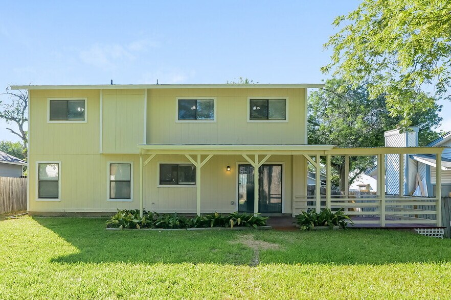 Building Photo - 9339 Autumn Sun