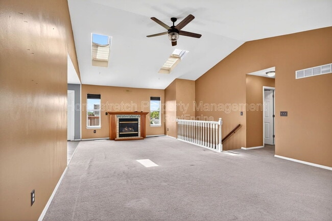 Building Photo - 166 Royallprairie Ln