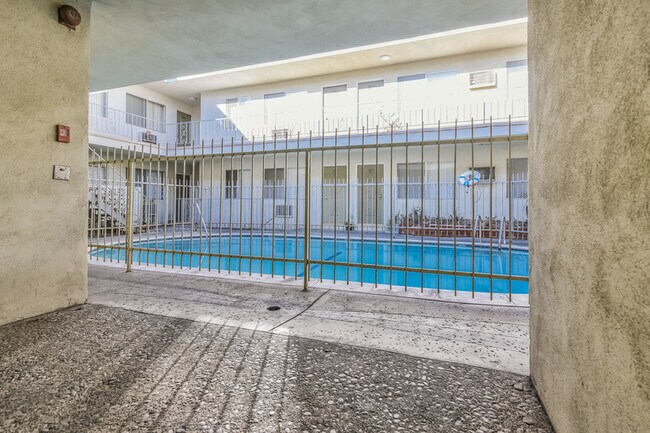 Building Photo - 235 S Rampart Blvd