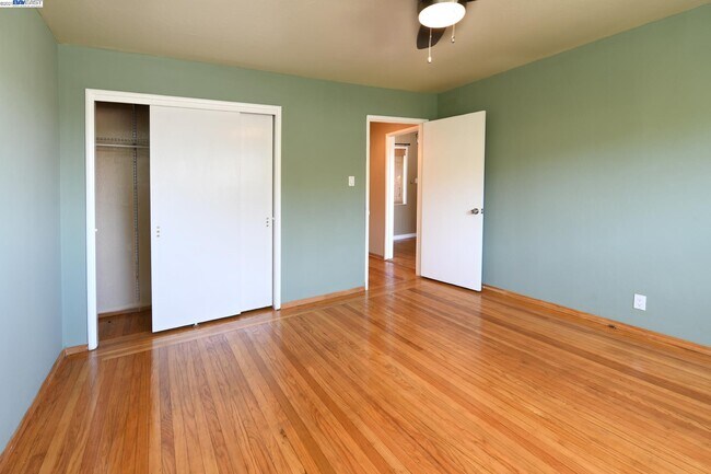 Building Photo - 1672 Terrace Rd