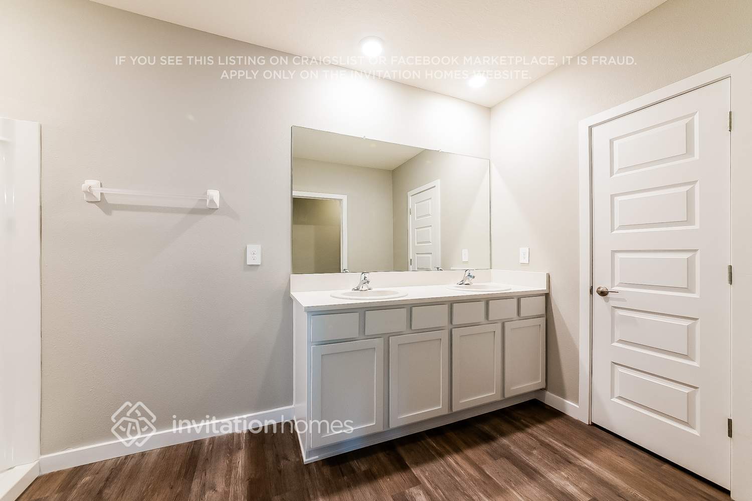 Building Photo - 17007 Barnwood Pl