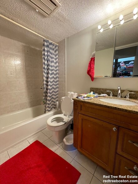 Building Photo - 125 Pleasant St