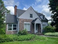 Building Photo - 85 Continental Dr