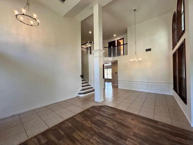 Building Photo - South Austin, Circle-C, Two Story - Available Now