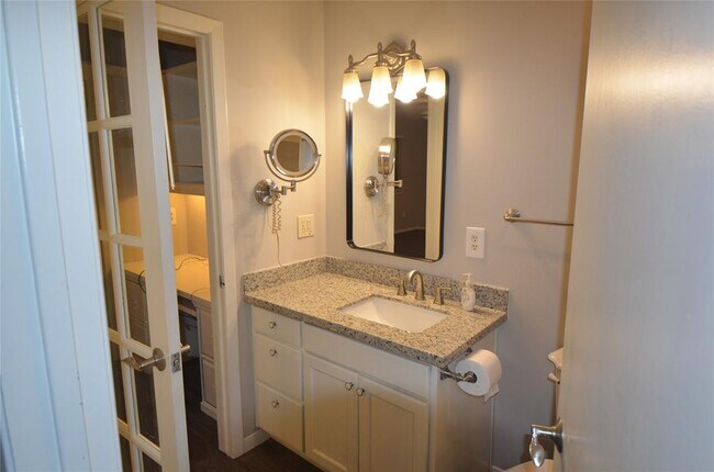 Building Photo - 5307 Sweetwind Ln