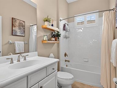 Building Photo - 10812 Trophy Dr