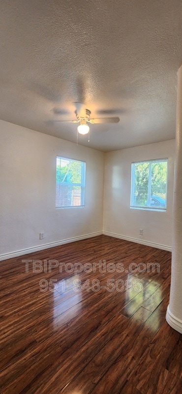 Building Photo - 1604 N H St