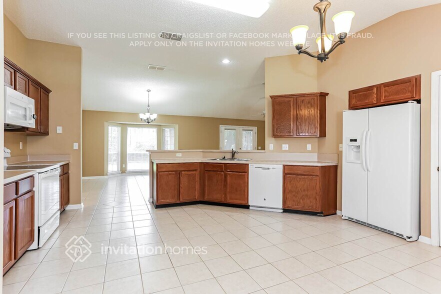Building Photo - 1541 Shelter Cove Dr