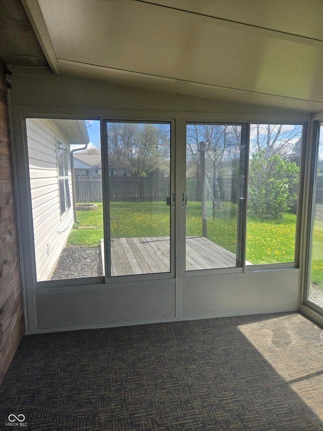 Building Photo - 5565 Allison Way