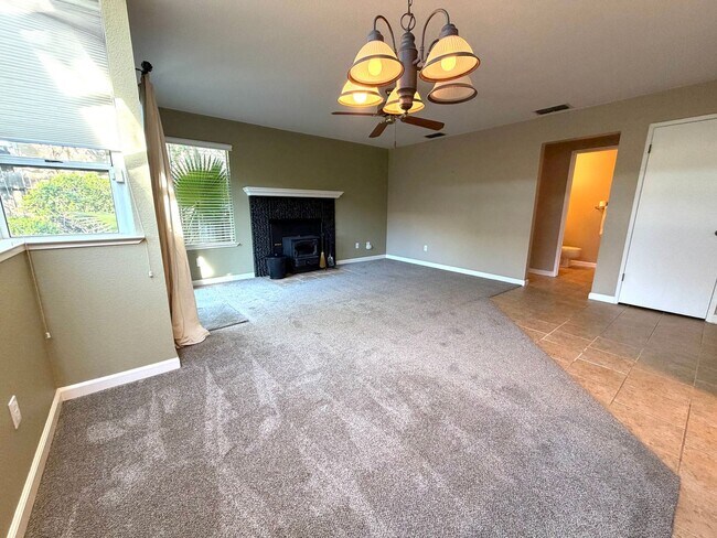 Building Photo - Beautiful 2-Story Home in the highly sought after Stanford Ranch community!