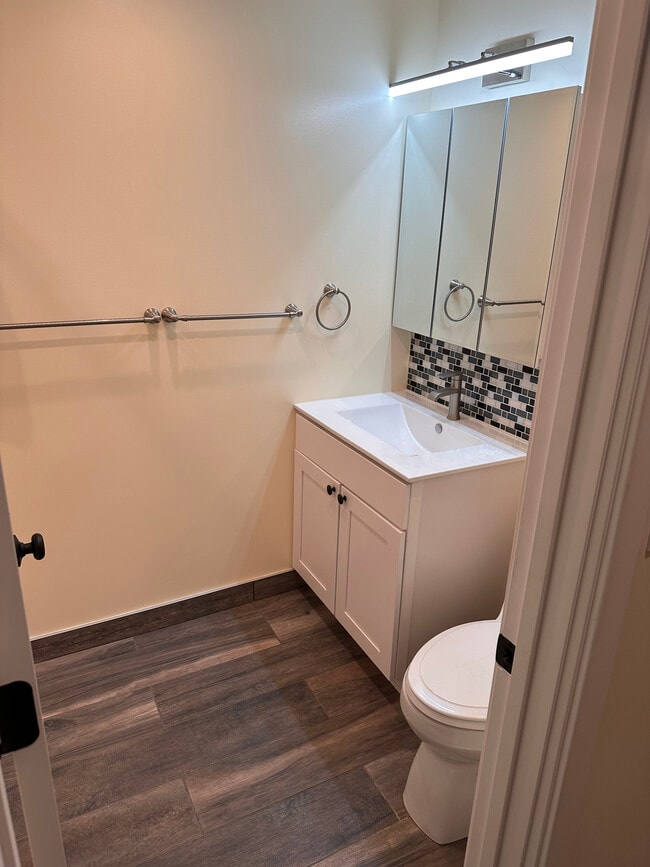 Building Photo - 2405 SW 106th St