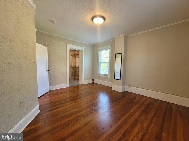 Building Photo - 537 N Loudoun St