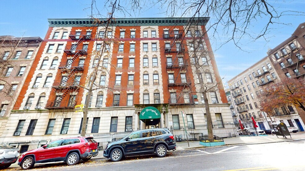 Building Photo - 125 La Salle St