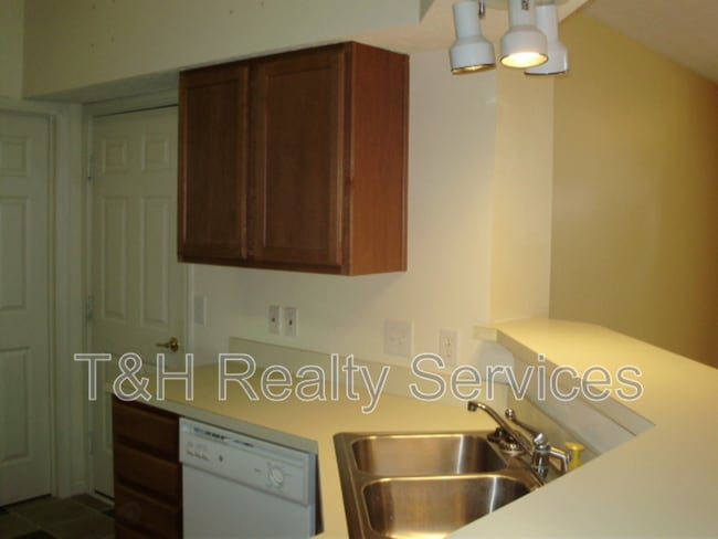 Building Photo - 8046 Harbor Walk Ln