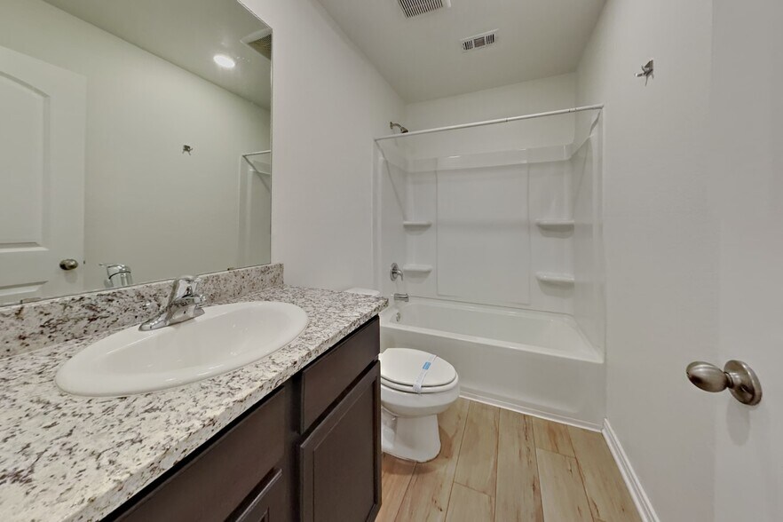 Building Photo - 10860 Quinn Ct